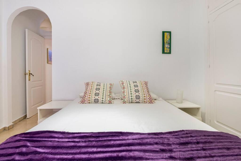 Apartamento Centro Ferrandiz Parking Gratis Málaga